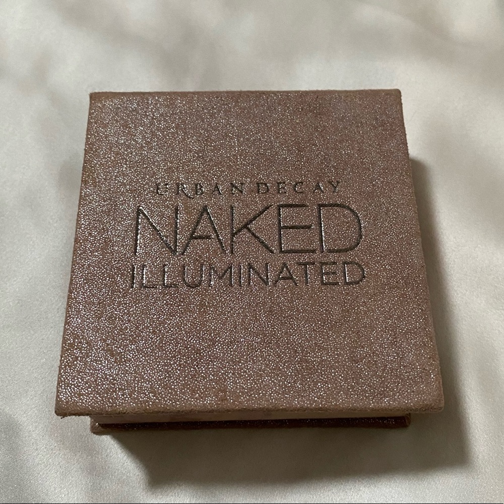 Urban Decay Naked Illuminated